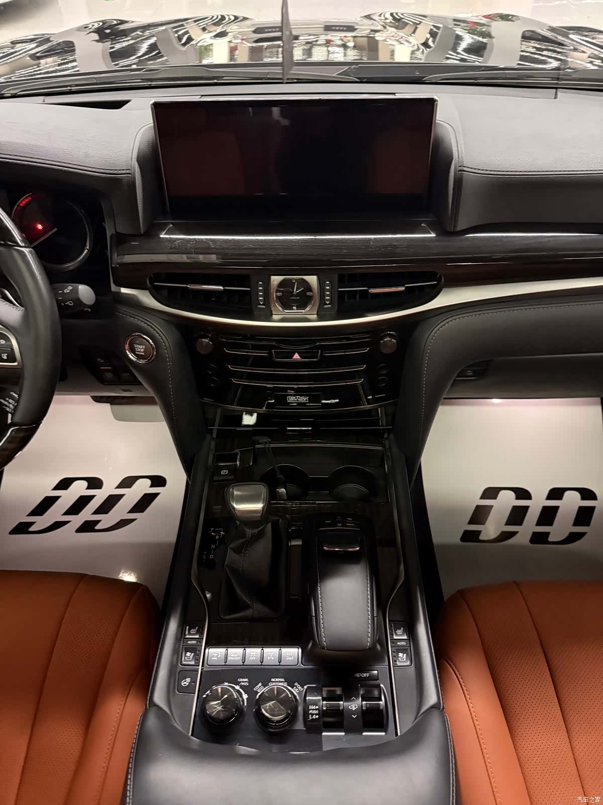 Lexus LX, 2018 14