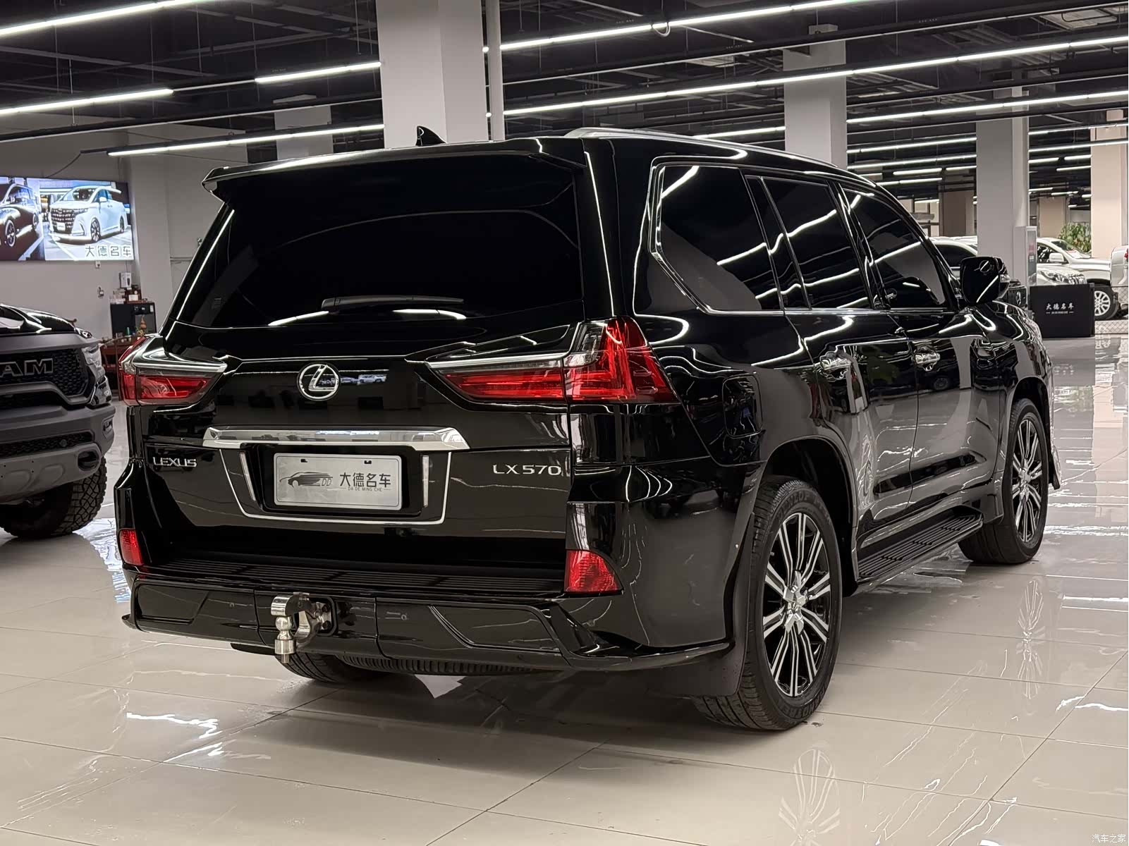 Lexus LX, 2018 6