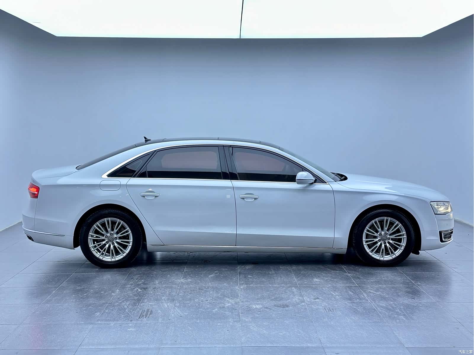 Audi A8L, 2015 15