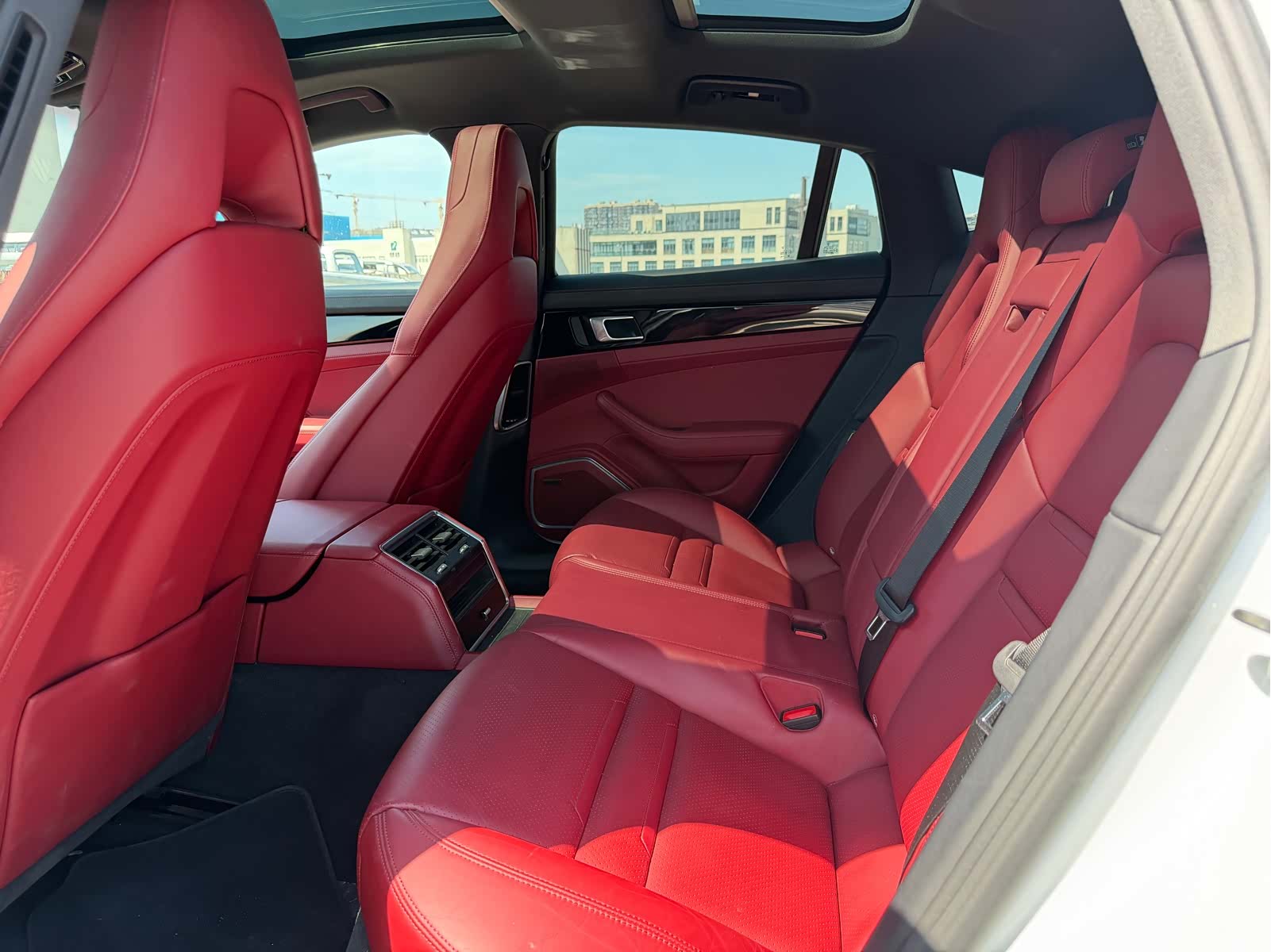 Porsche Panamera, 2023 9
