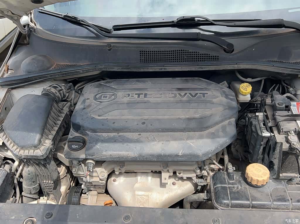 Wuling 310W, 2018 11