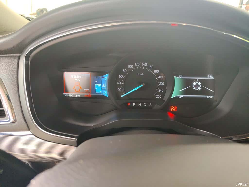 Ford Taurus, 2016 все фото