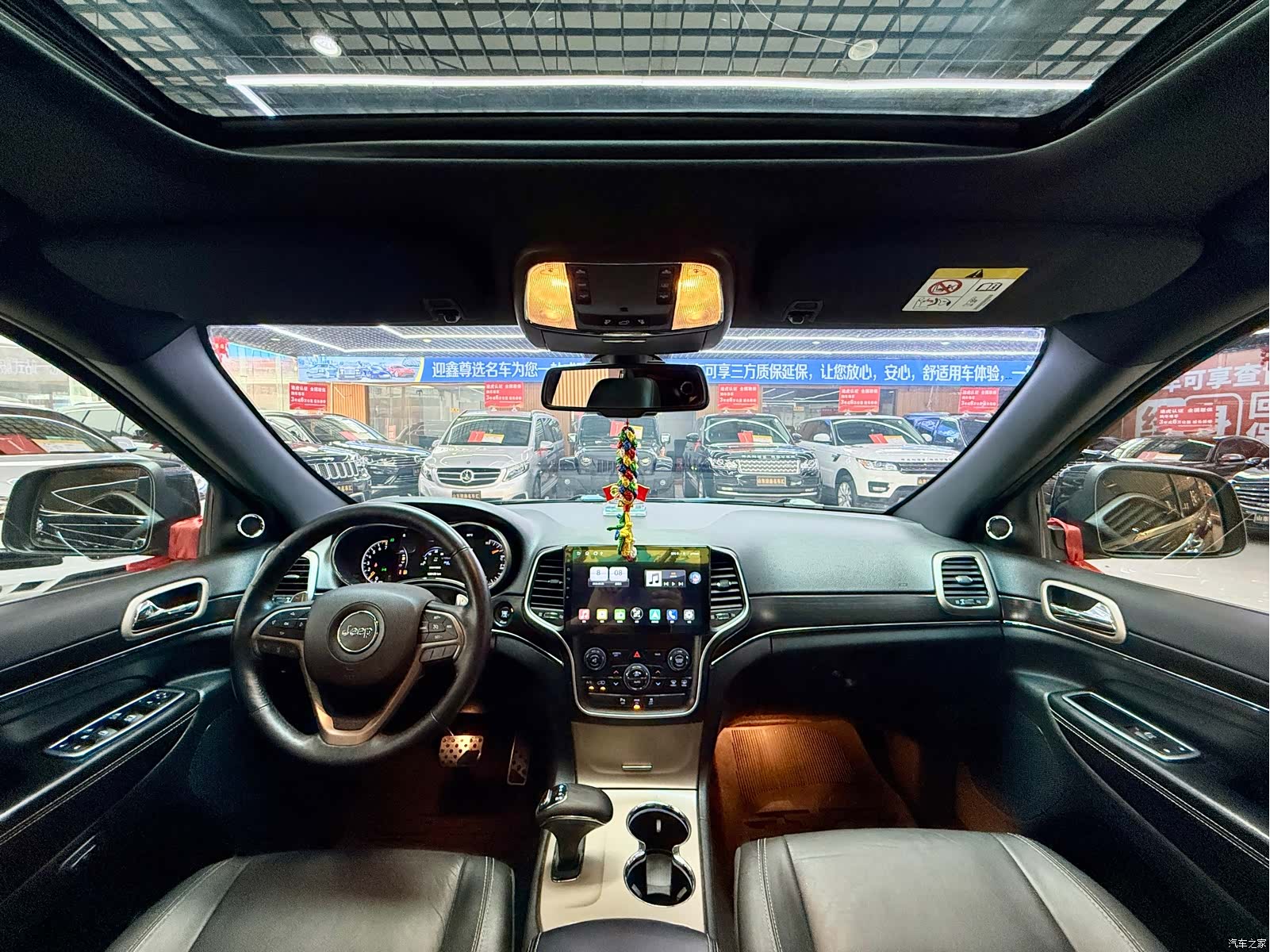 Jeep Grand Cherokee, 2014 12