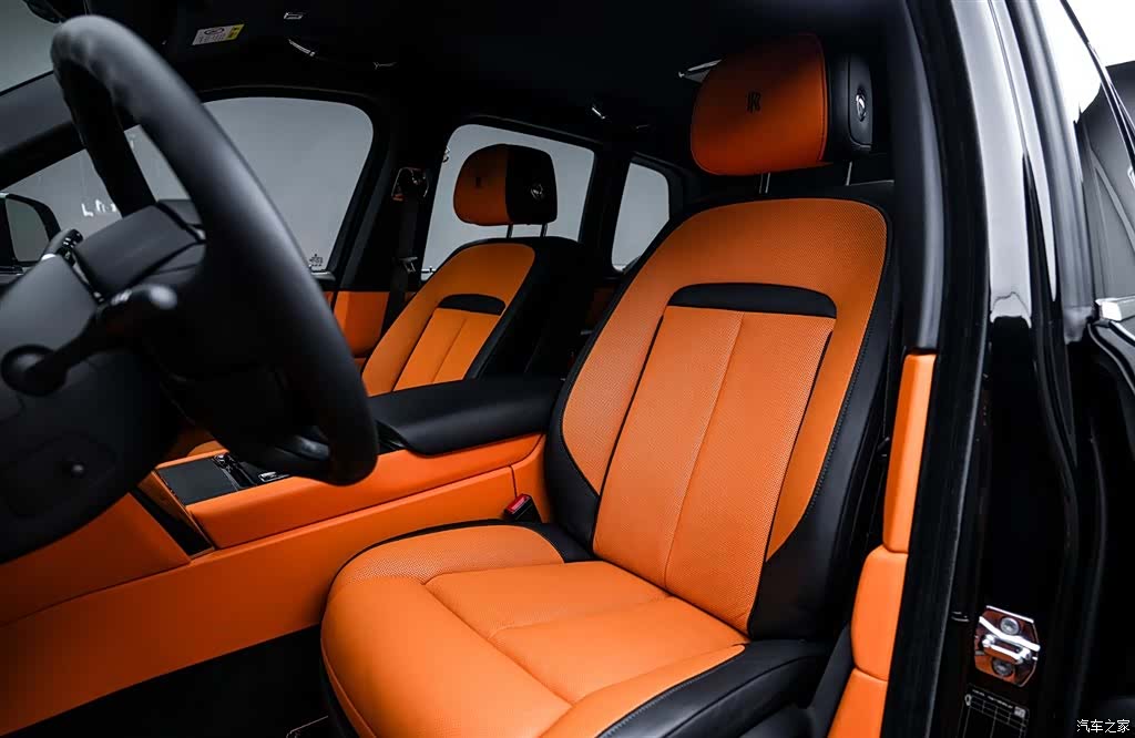 Rolls-Royce Cullinan, 2021 11