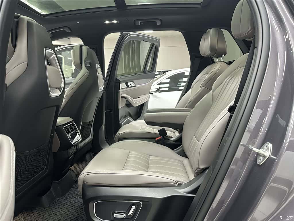 Lynk & Co 02, 2024 18
