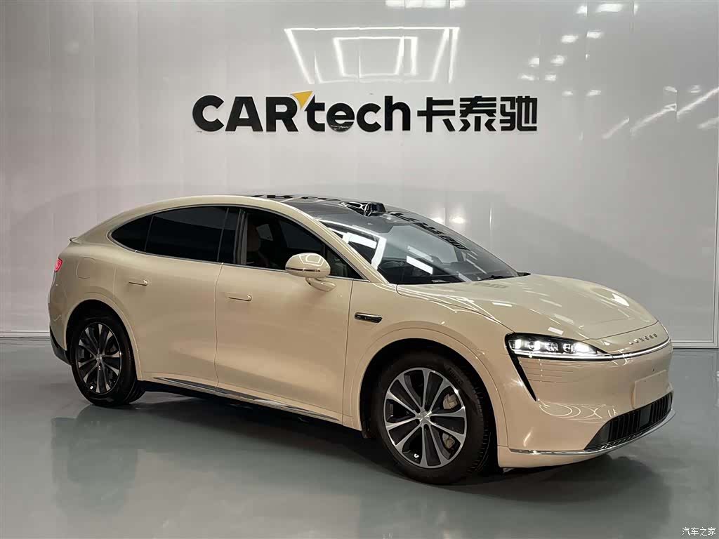 Luxeed R7, 2025 2