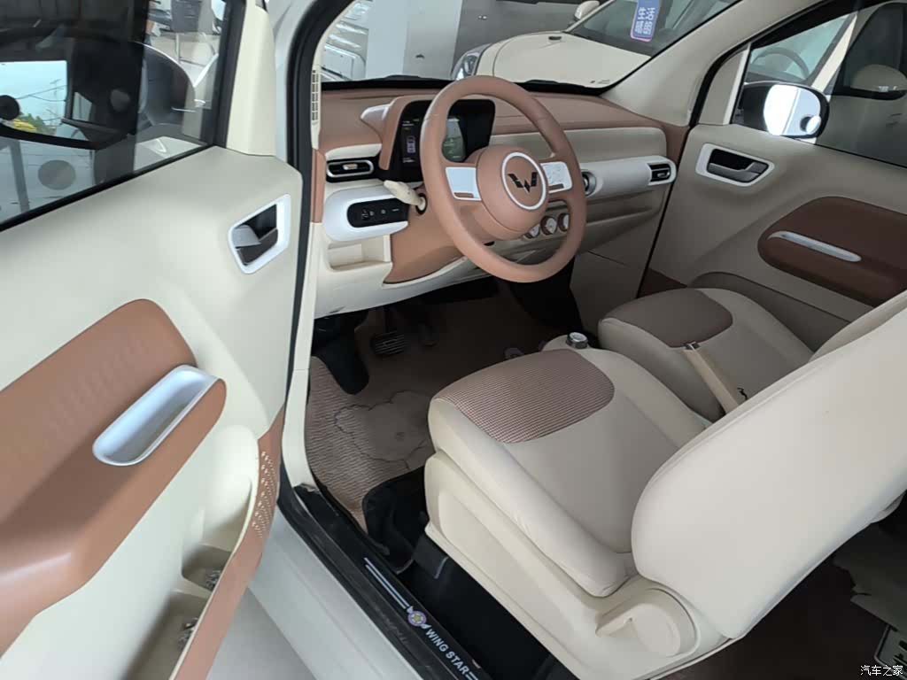 Wuling MINIEV, 2024 16