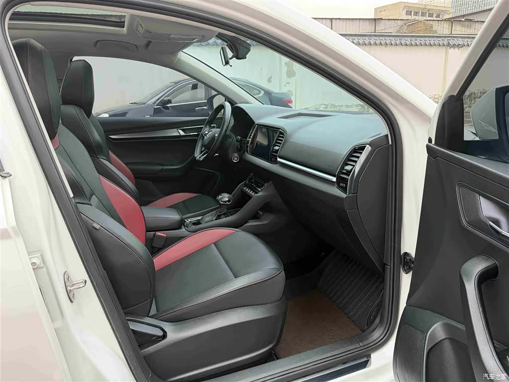 Skoda Karoq, 2022 6