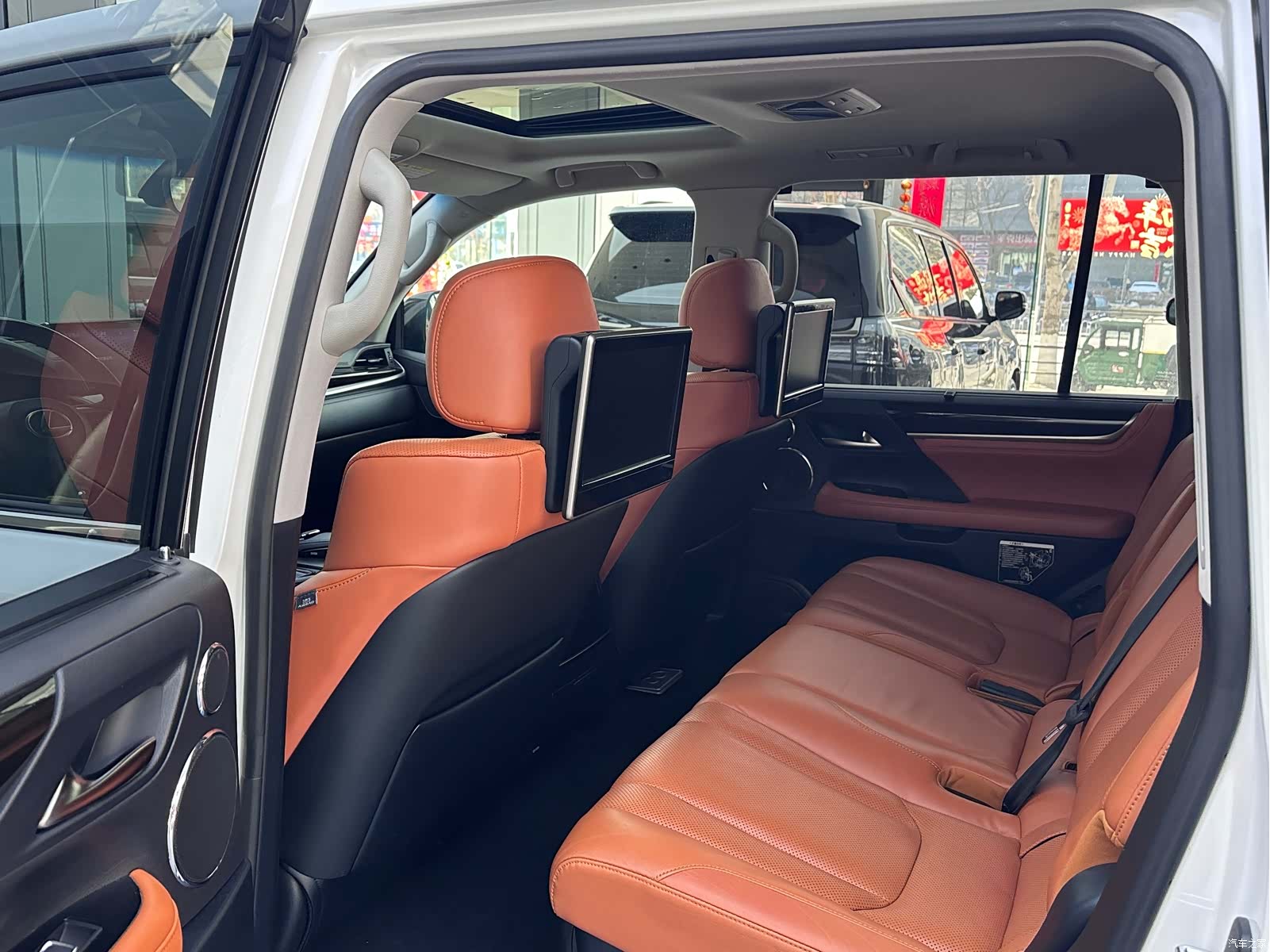 Lexus LX, 2017 все фото