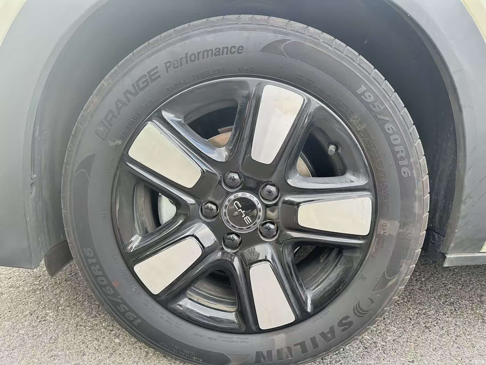 BYD Dolphin, 2025 9
