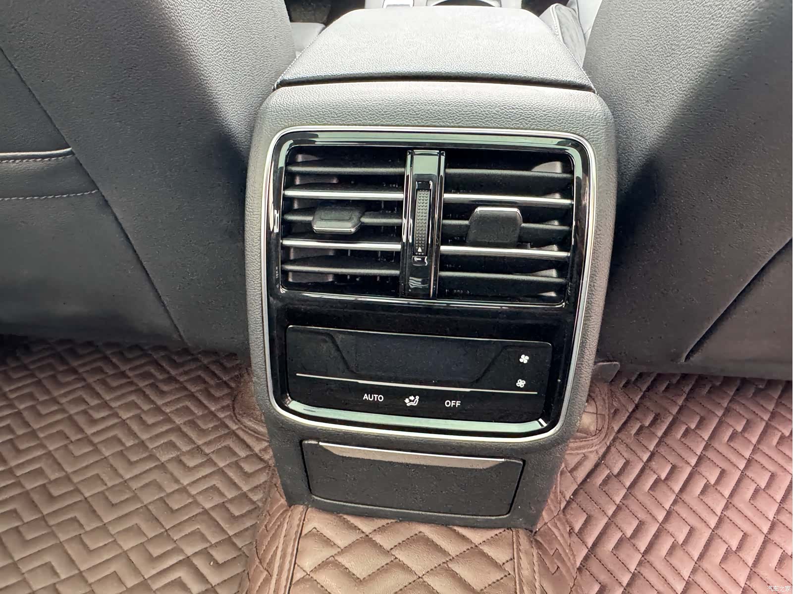 Volkswagen Magotan, 2020 10