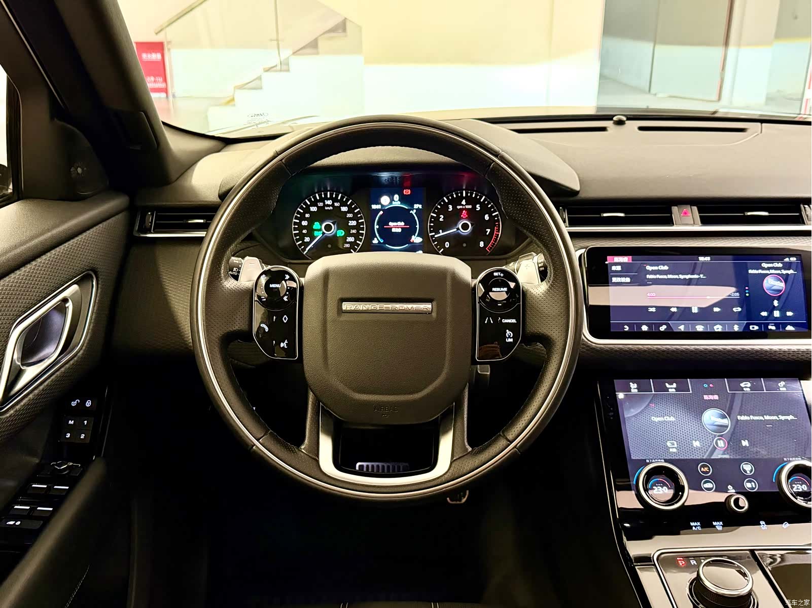 Land Rover Range Rover, 2019 12
