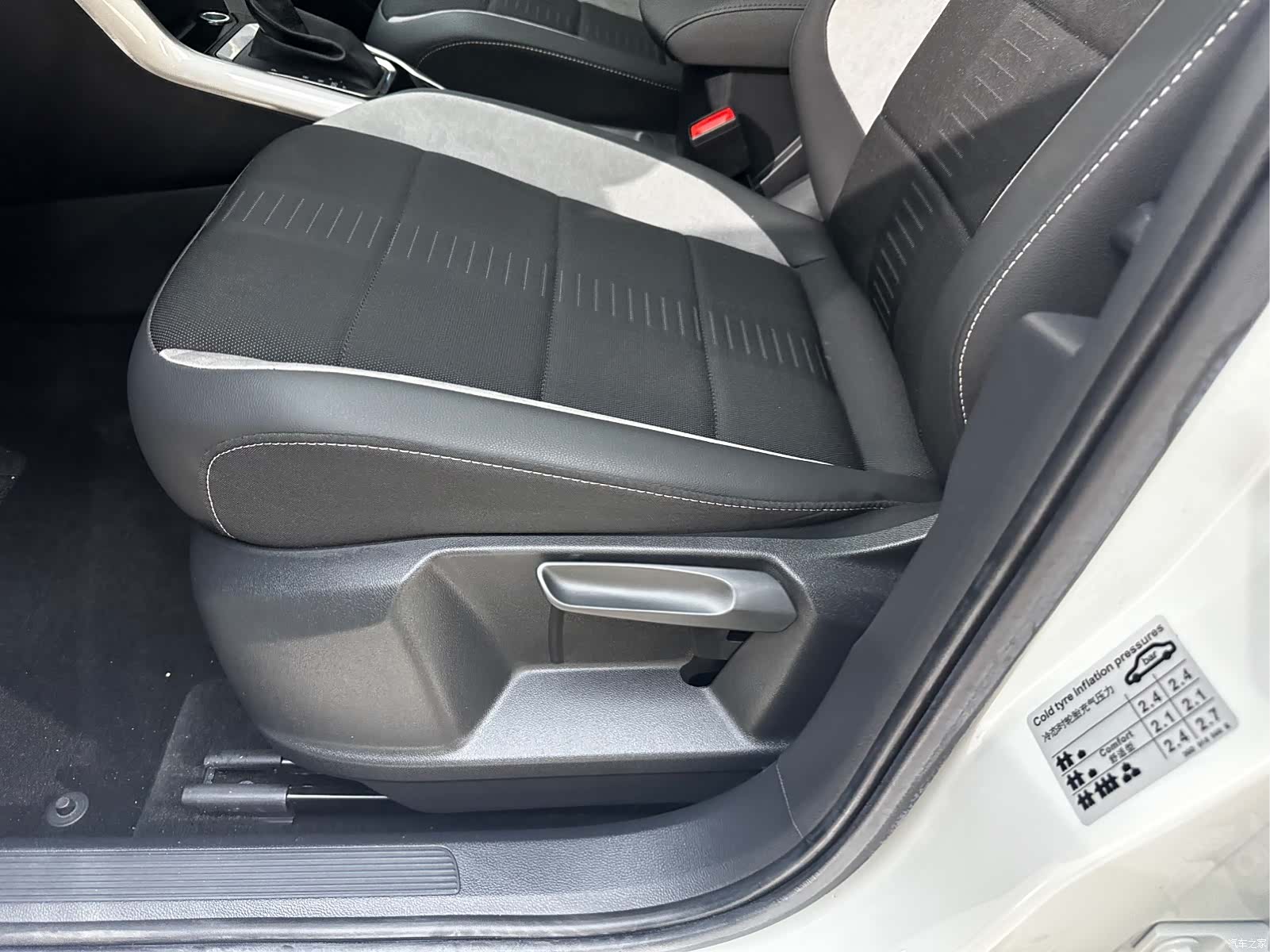 Volkswagen T-ROC, 2022 20