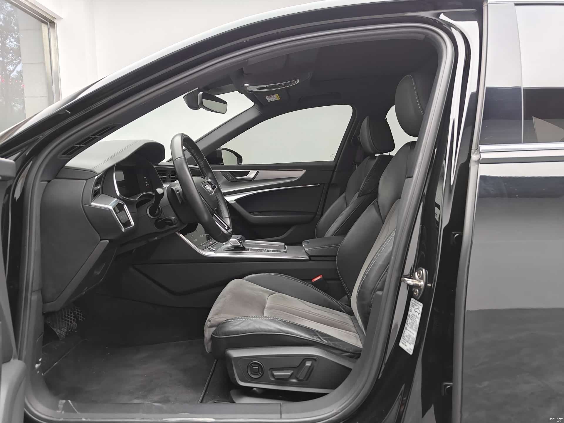 Audi A6L, 2021 9