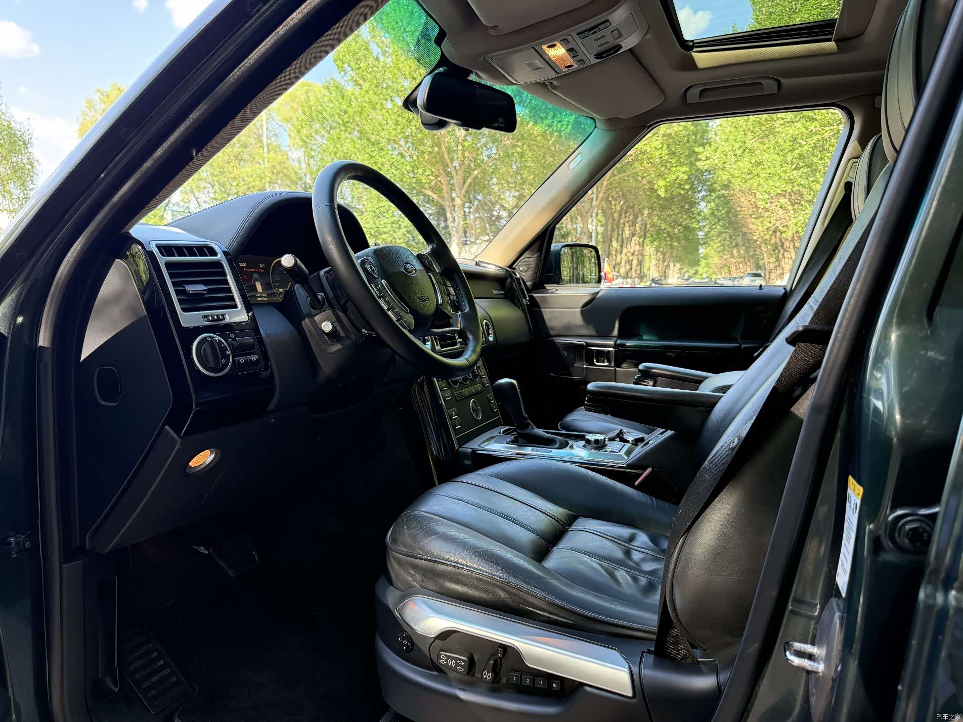 Land Rover Range Rover, 2010 4