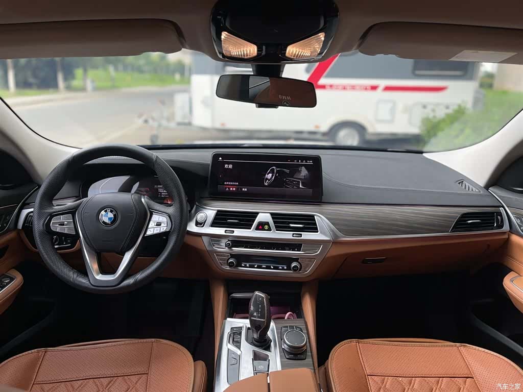 BMW 6 Series GT, 2024 18