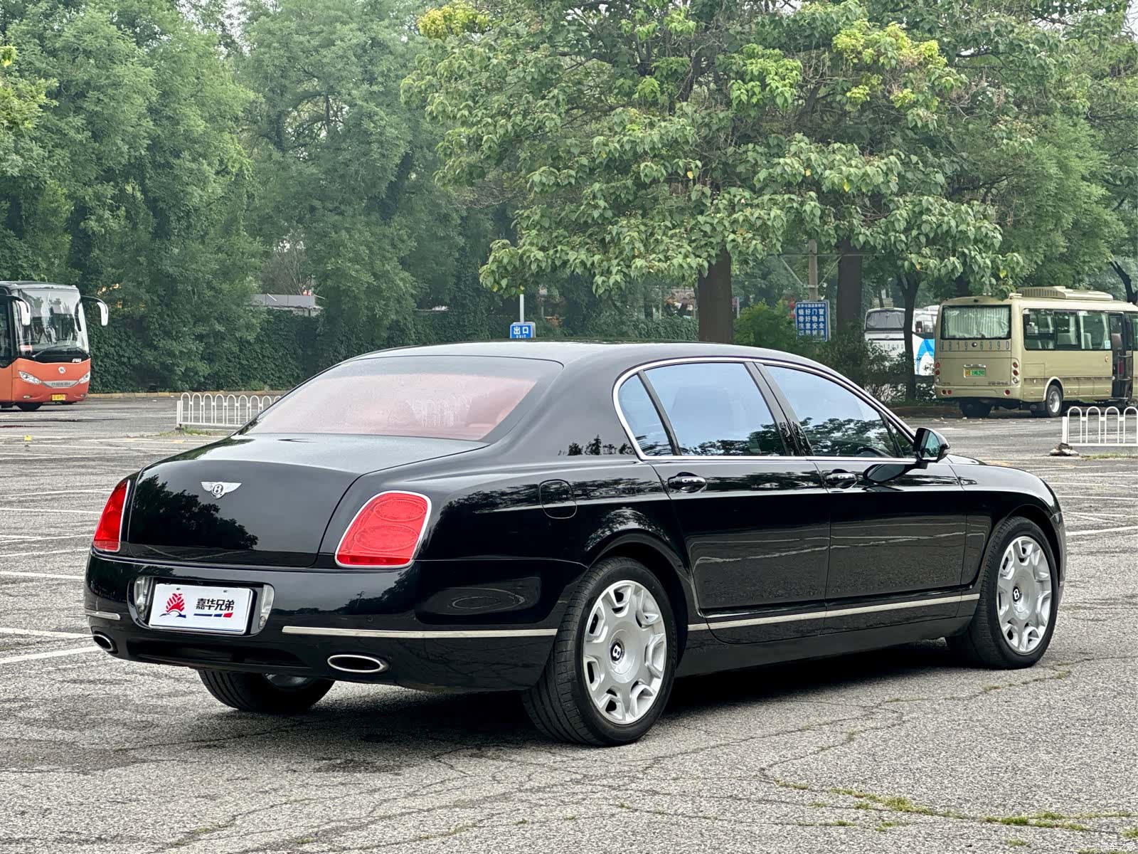 Bentley Flying Spur, 2012 8