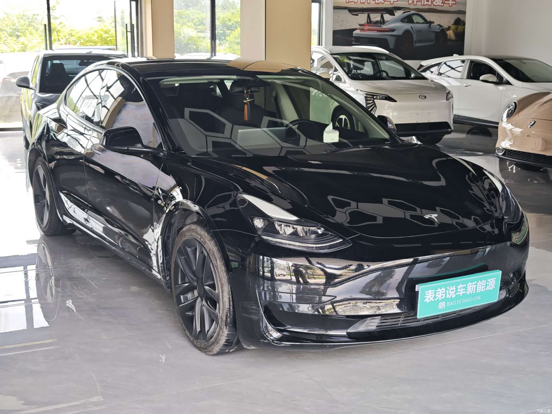 Tesla Model 3, 2021 6