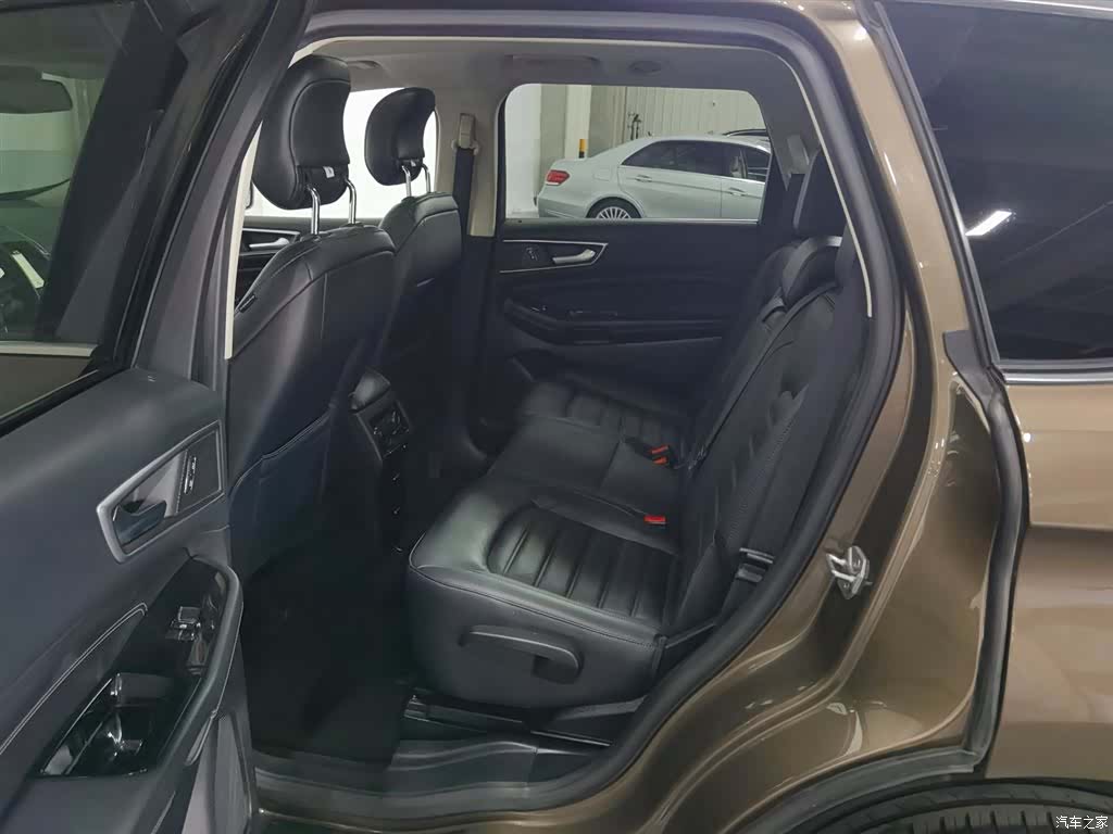 Ford Edge, 2018 15