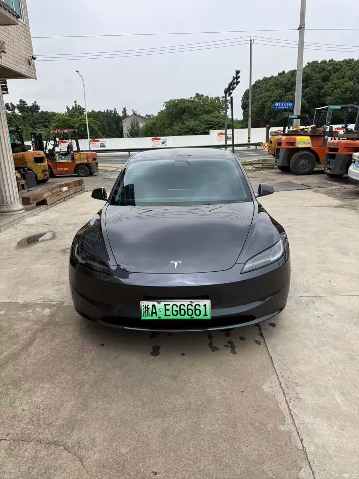 Tesla Model 3, 2025 2