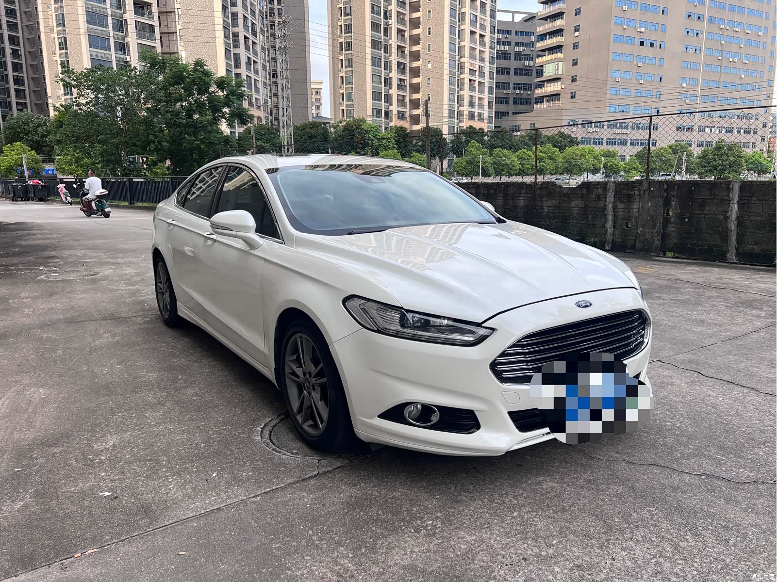 Ford Mondeo, 2015 3