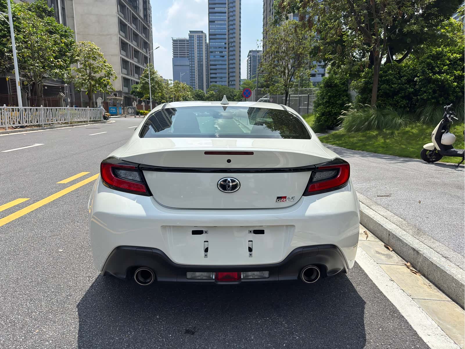 Toyota 86, 2023 все фото