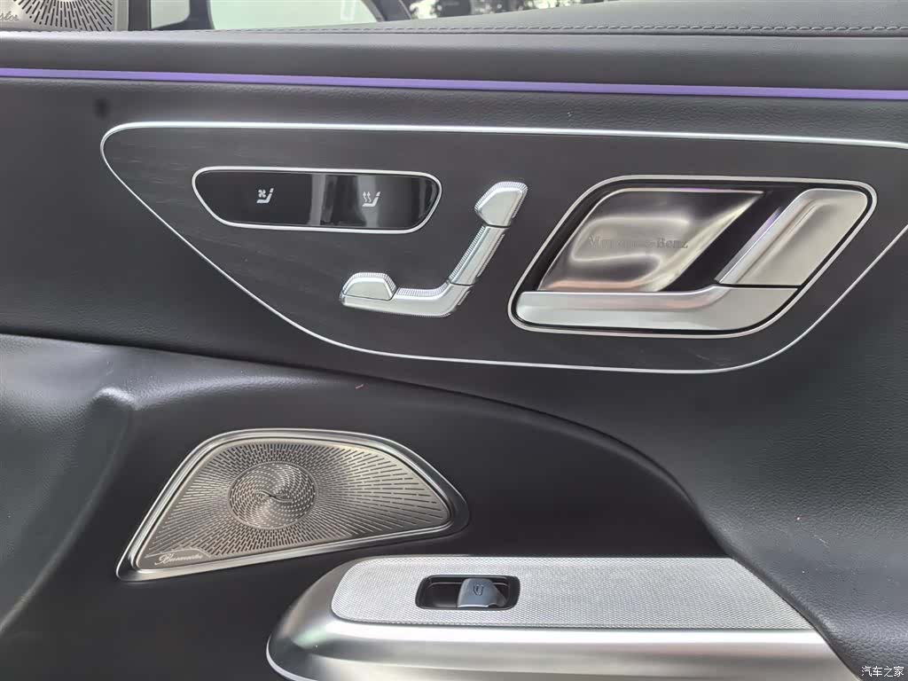 Mercedes-Benz E-Class, 2024 19