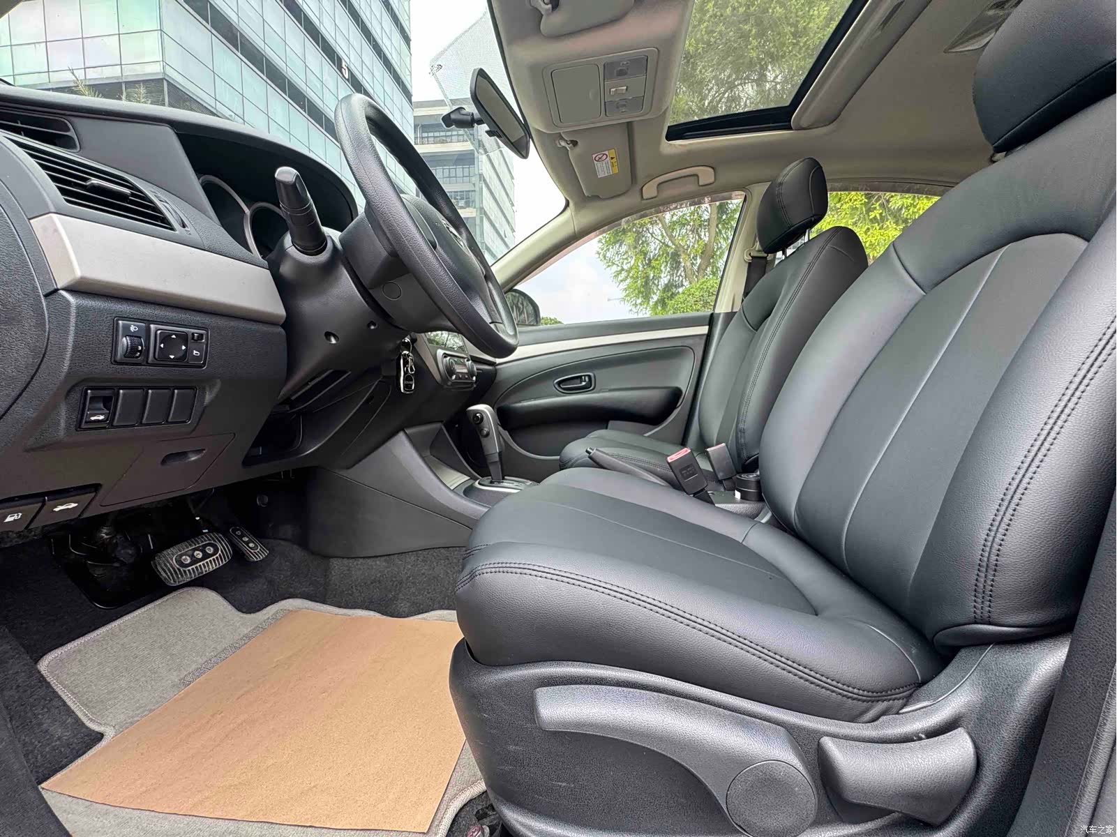 Nissan Sylphy, 2017 4