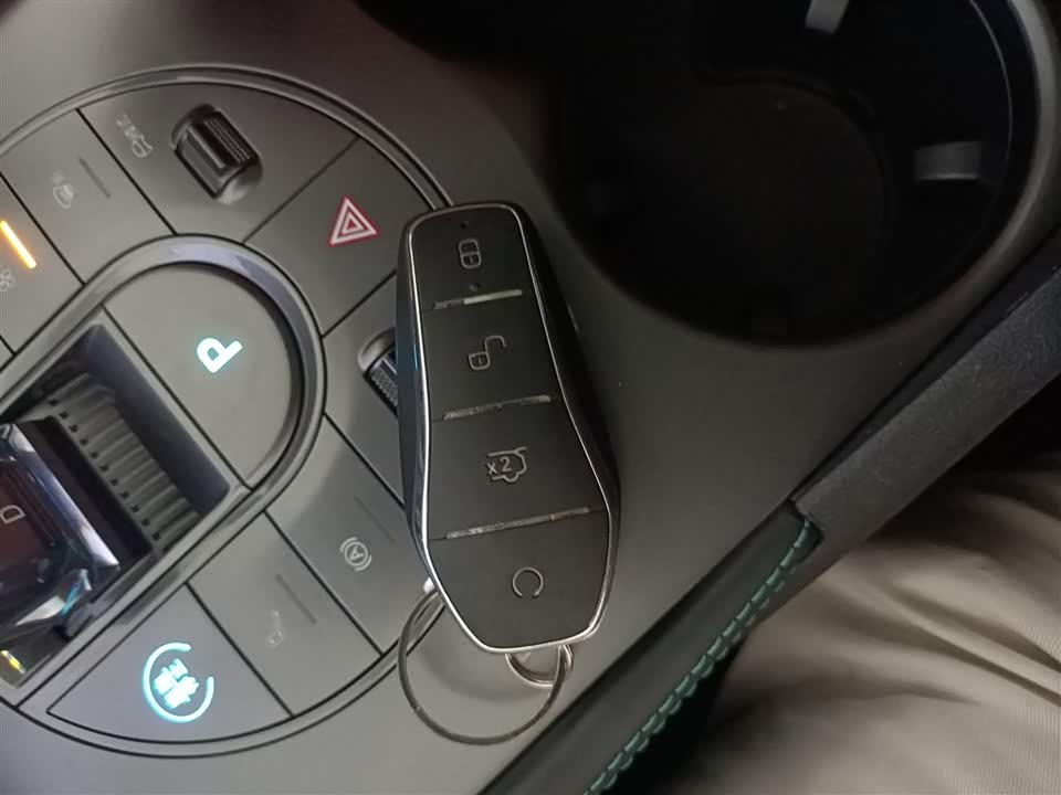 BYD Seal 06