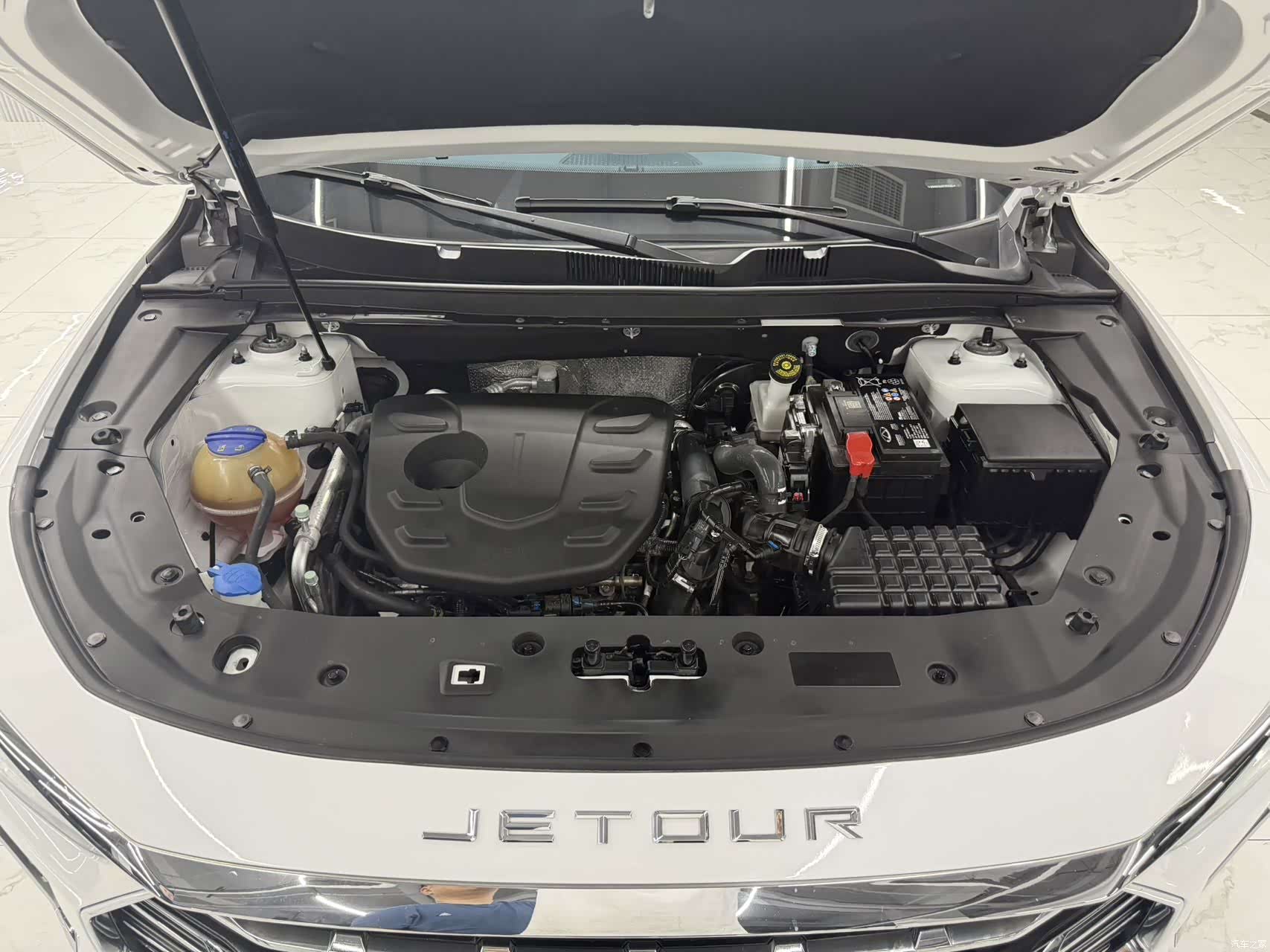 Jetour X70, 2024 9