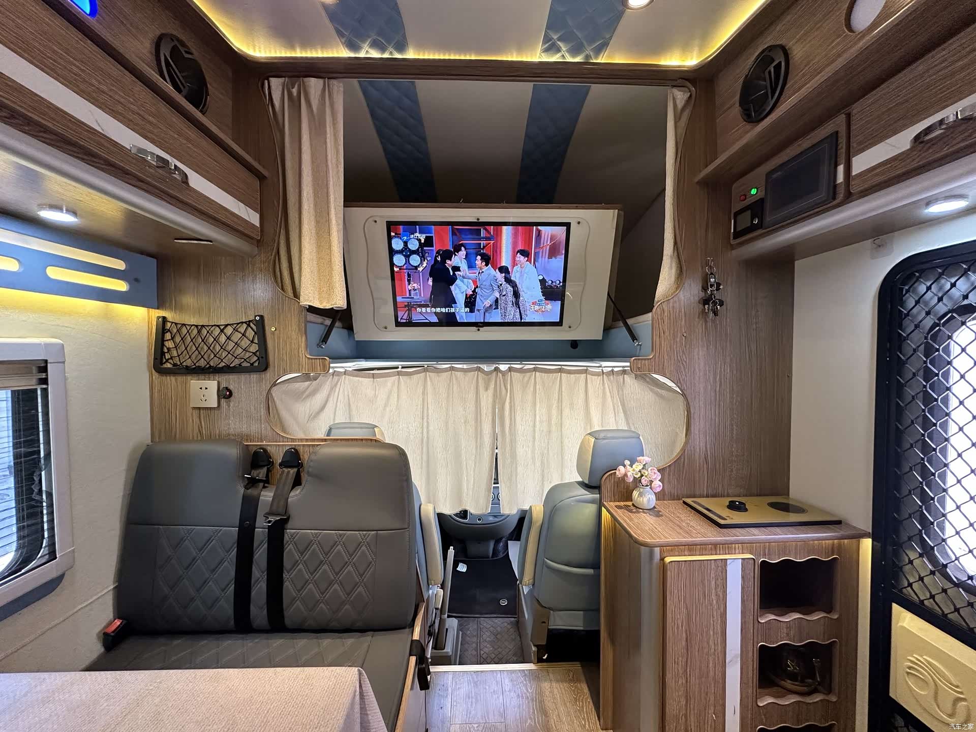 Maxus V80, 2019 20