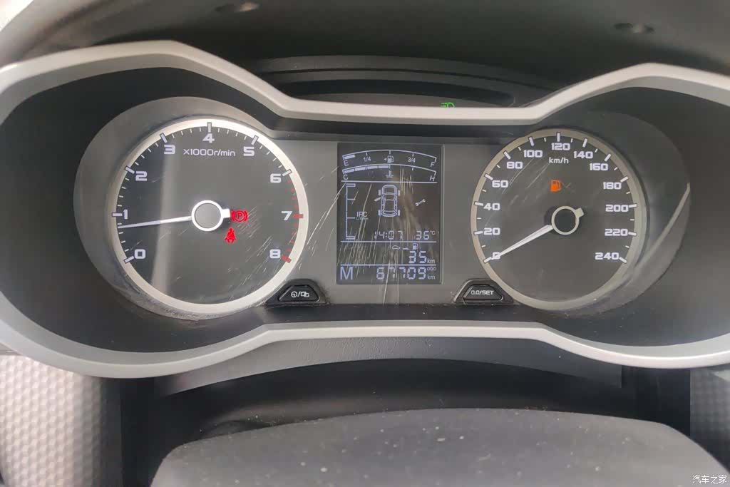Geely Emgrand, 2018 14