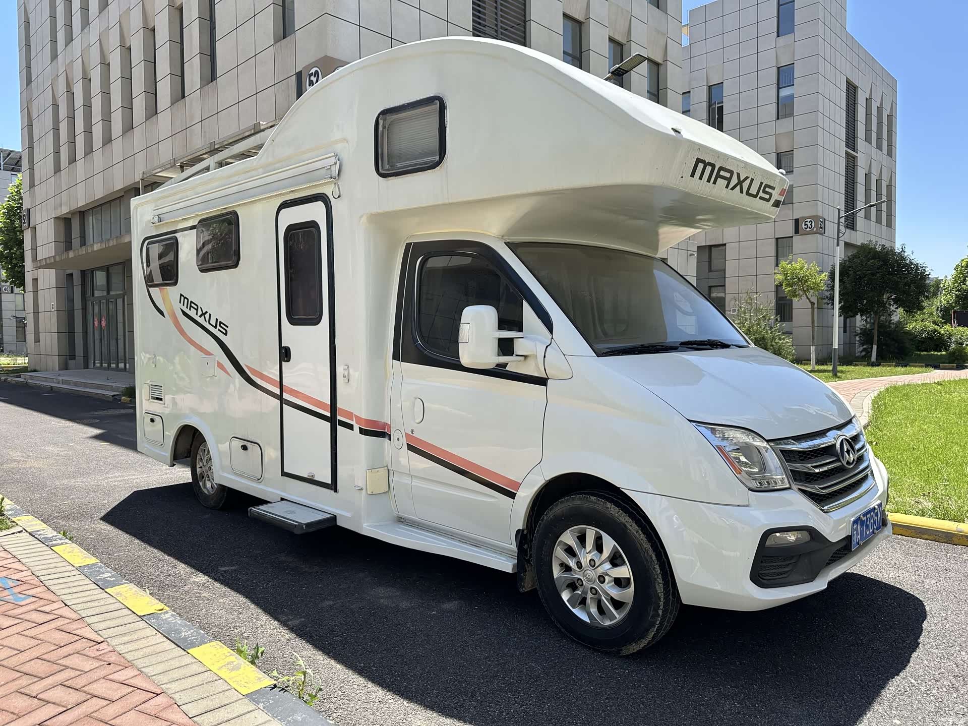 Maxus V80, 2019 3