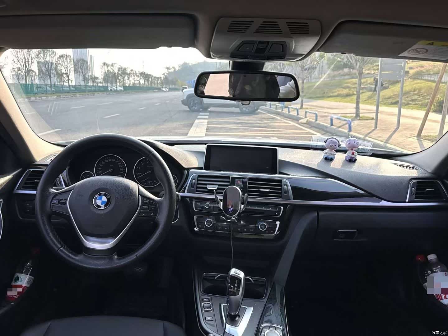 BMW 3 Series, 2016 все фото