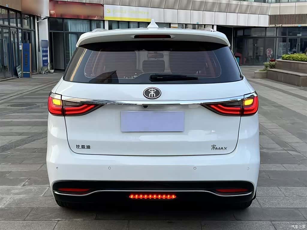 BYD Song, 2018 6