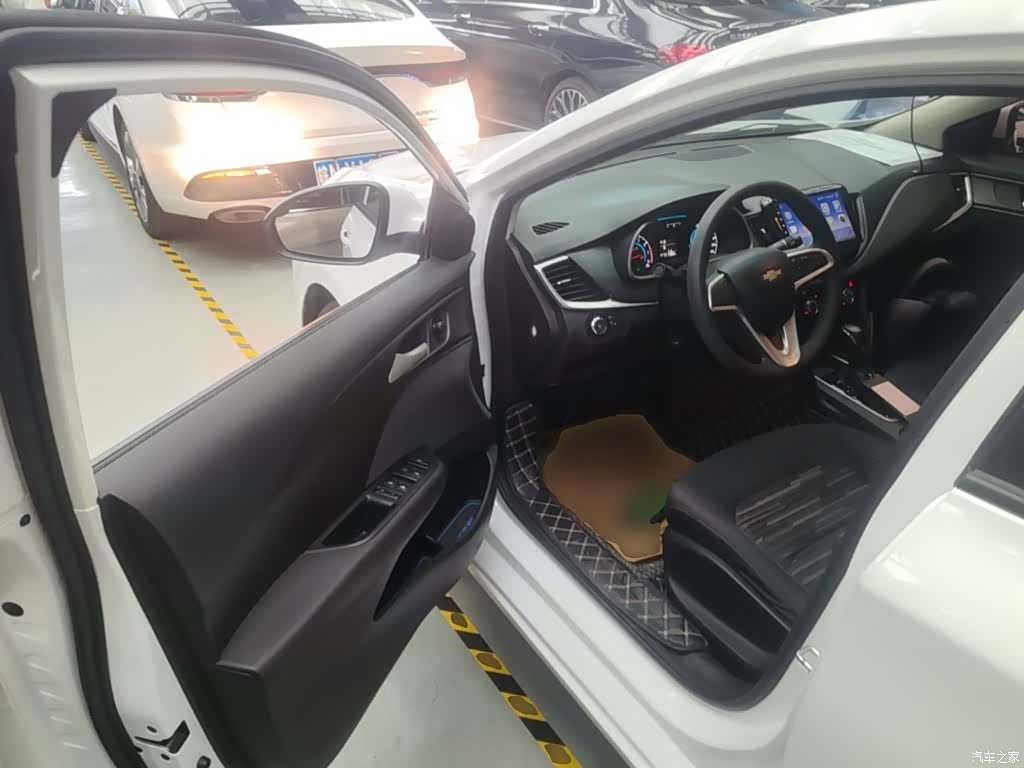 Chevrolet 320, 2018 16