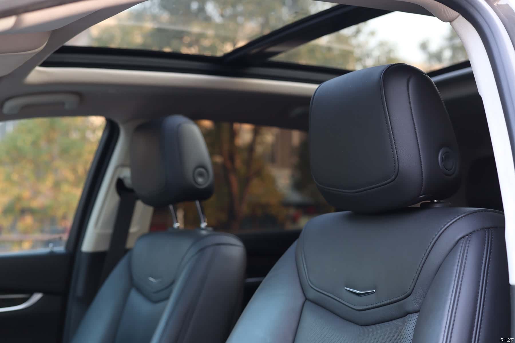 Cadillac XT5, 2017 9