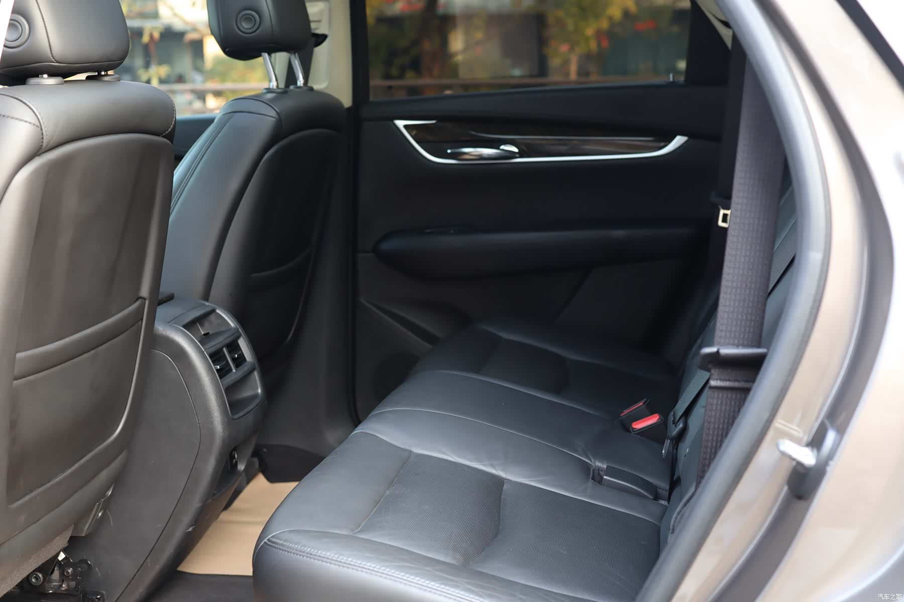 Cadillac XT5, 2017 11