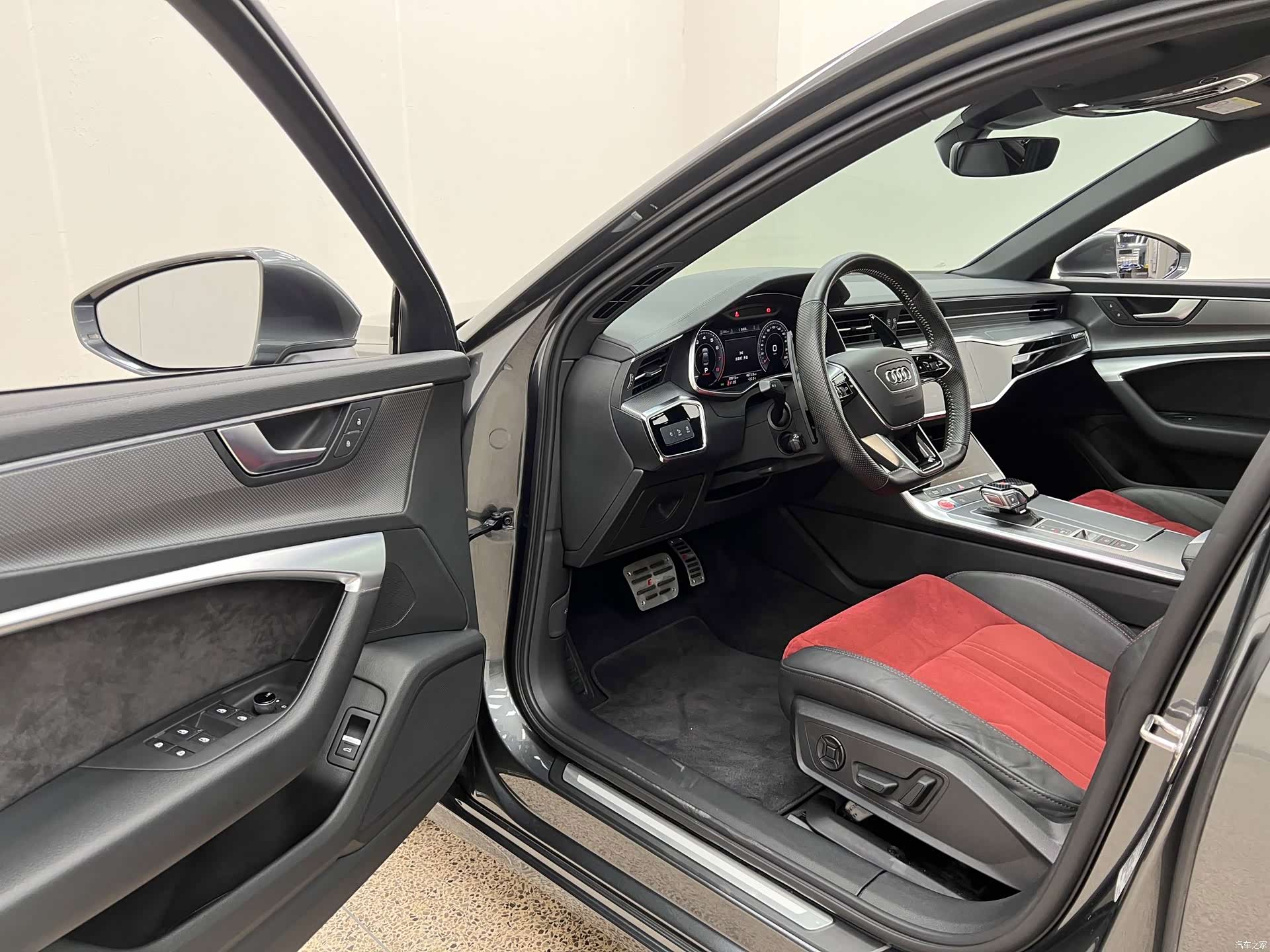 Audi A6L, 2019 8