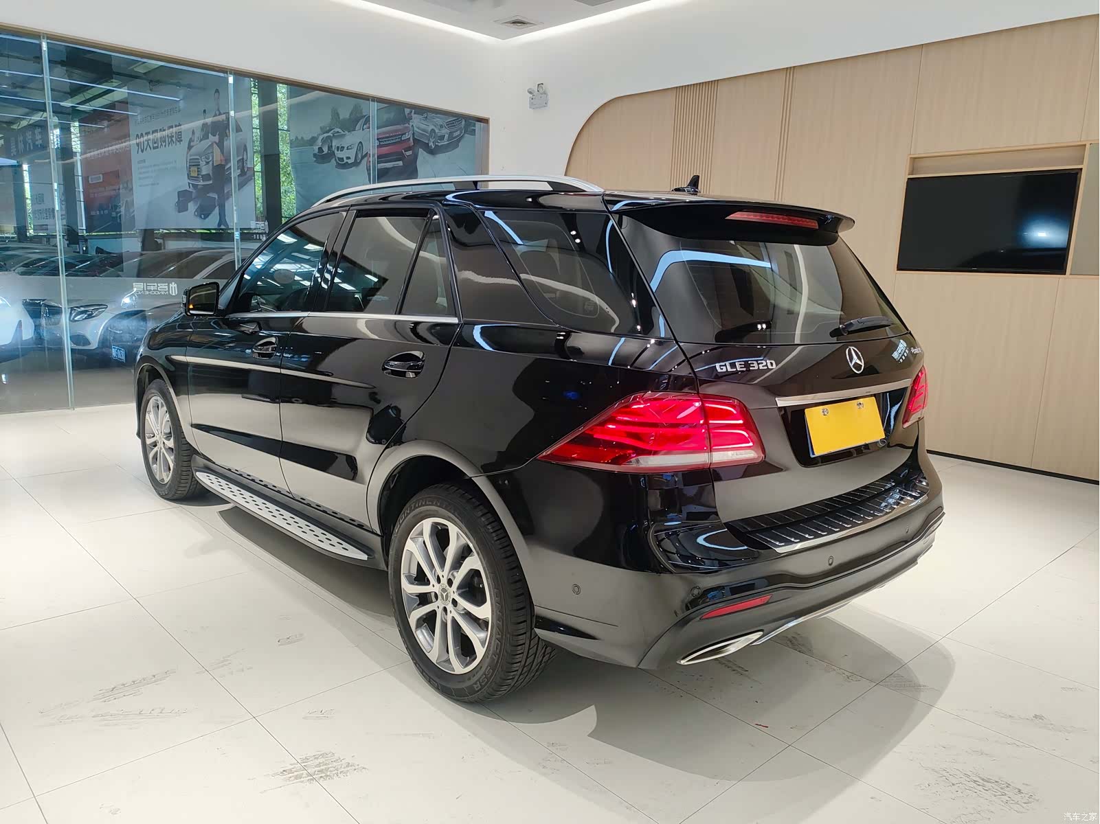 Mercedes-Benz GLE, 2017 6