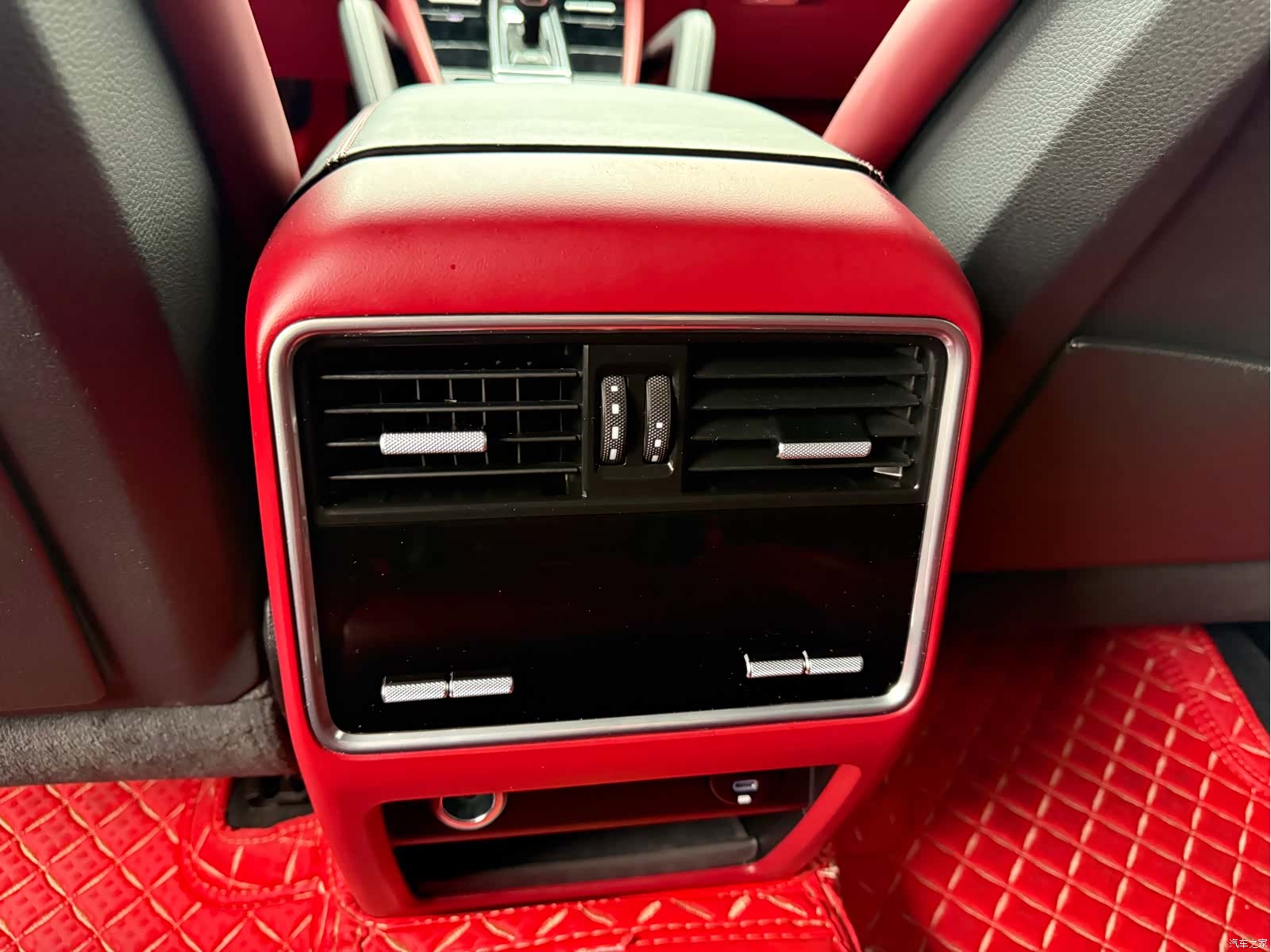 Porsche Cayenne, 2021 7