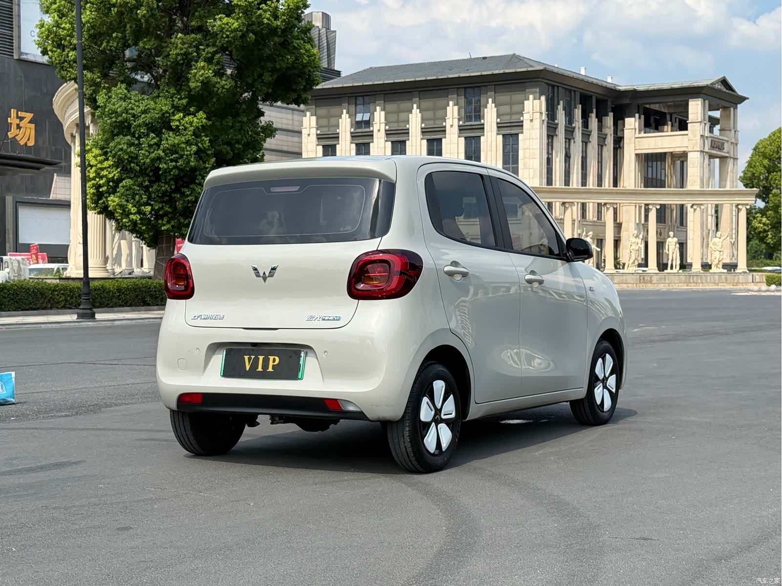 Wuling MINIEV, 2025 8
