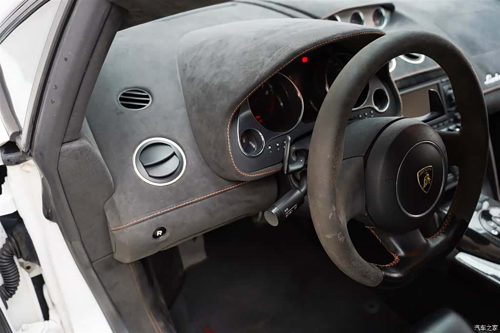 Lamborghini Gallardo, 2013 все фото
