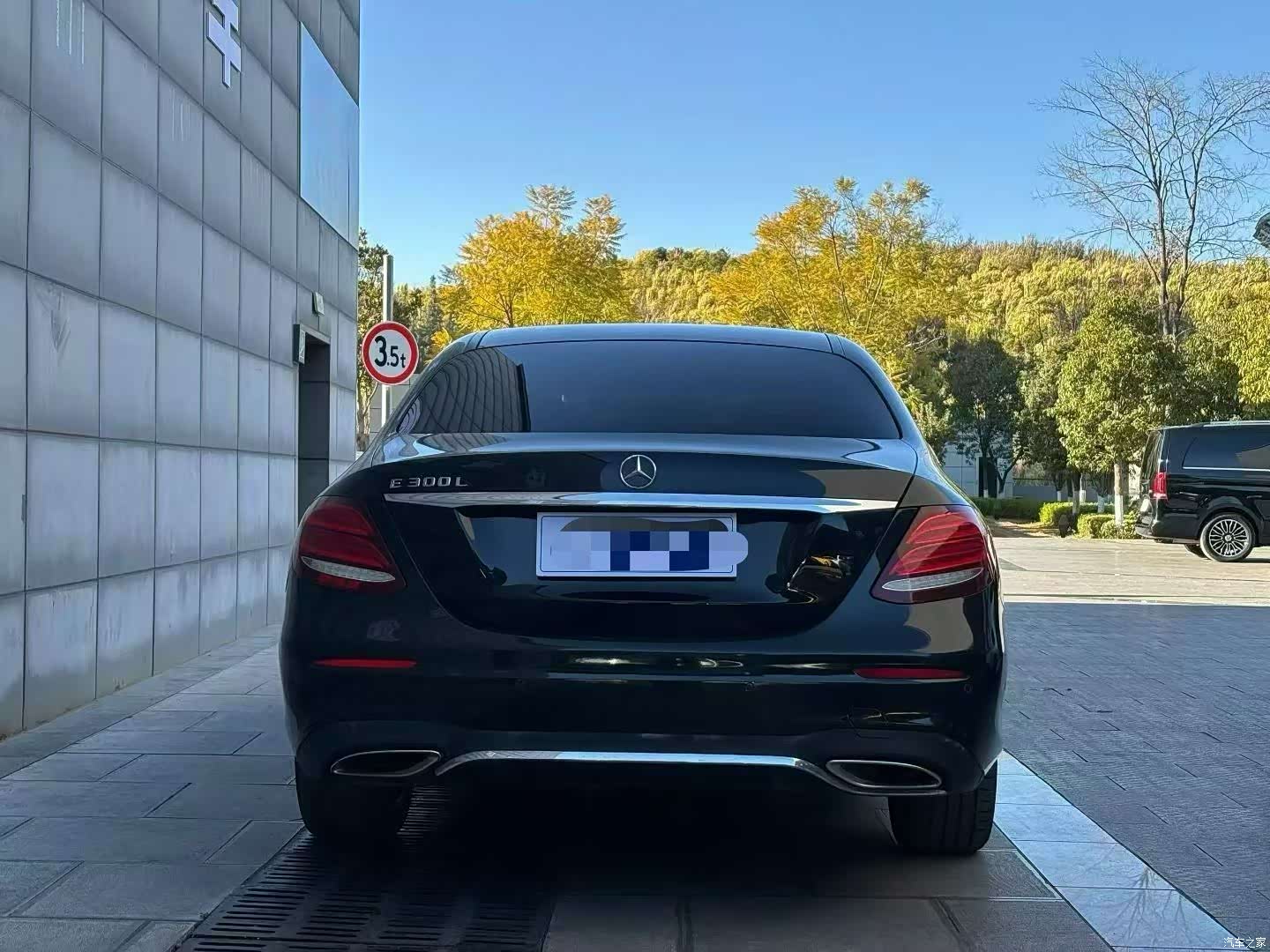 Mercedes-Benz E-Class, 2018 8