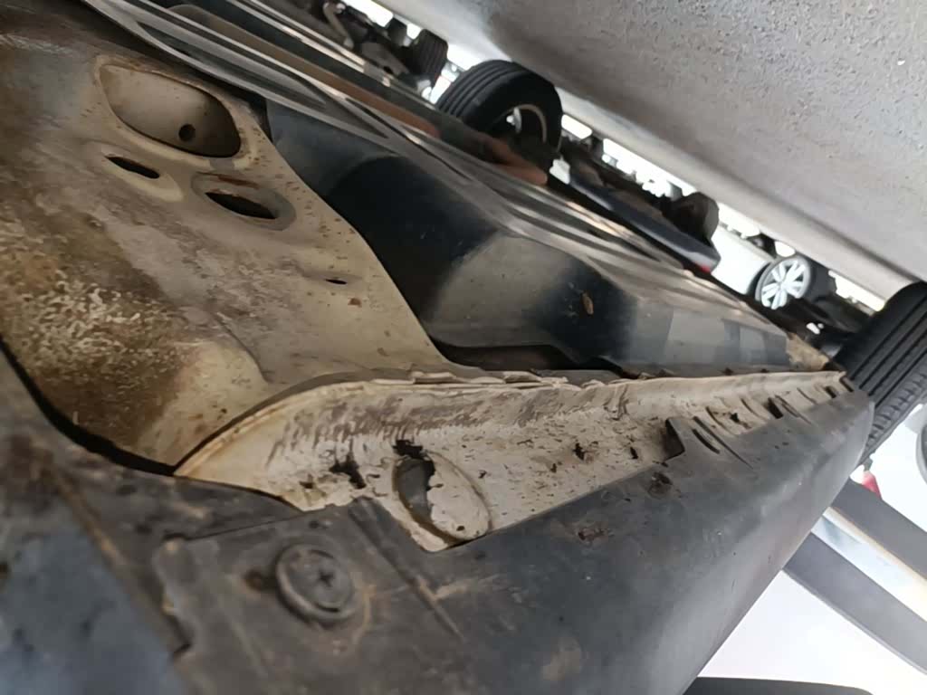 Wuling 510, 2017 21