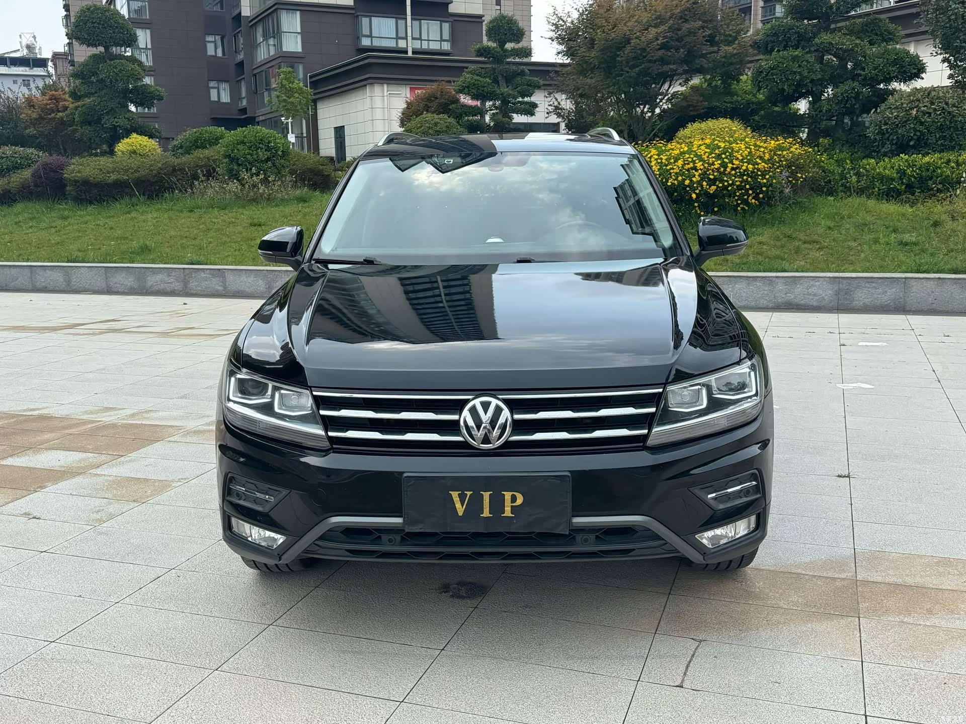 Volkswagen Tiguan L