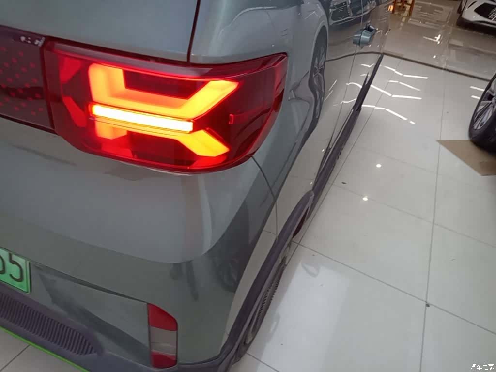 Wuling MINIEV, 2022 8