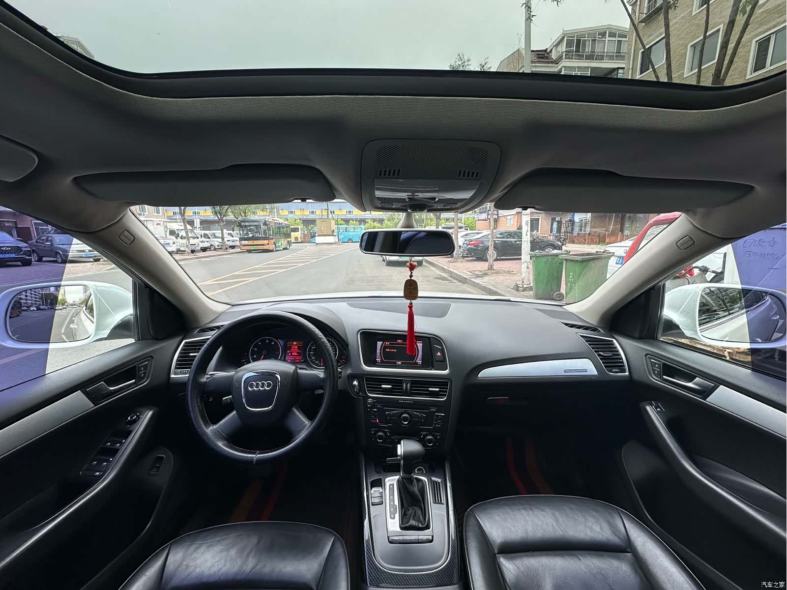 Audi Q5, 2010 7