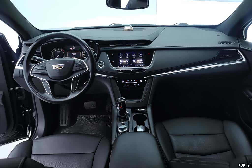 Cadillac XT5, 2019 12