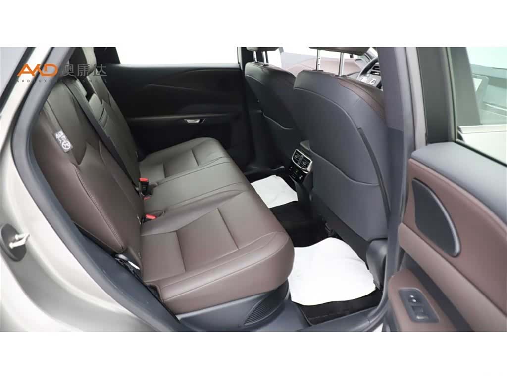 Lexus RX, 2025 8